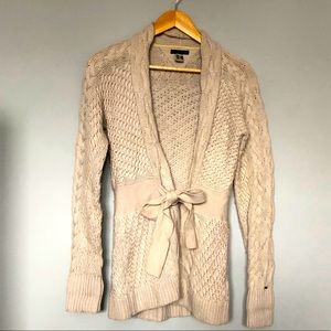 American Eagle Creme knit cardigan